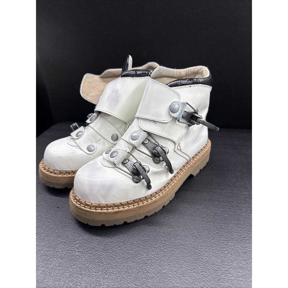 CJB Jungla Boots Buckle closure Tan  Wns size 40